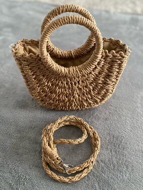 Boho Woven Straw Mini Crossbody Bag Round Handle Summer Purse